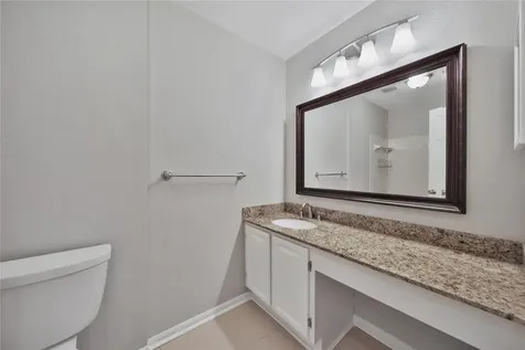 198 N Village Knoll Circle The Woodlands TX 77381