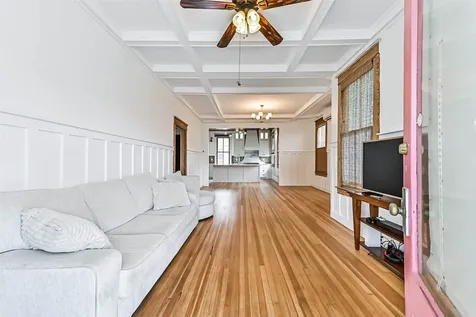 3002 Avenue Q 1/2 Galveston TX 77550