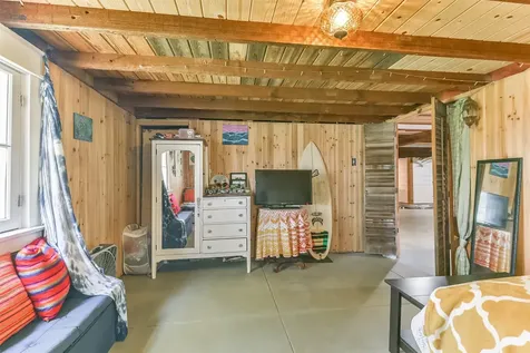 3002 Avenue Q 1/2 Galveston TX 77550