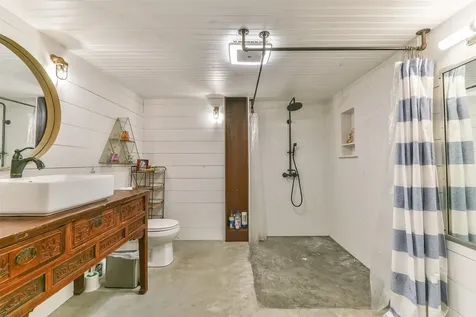 3002 Avenue Q 1/2 Galveston TX 77550