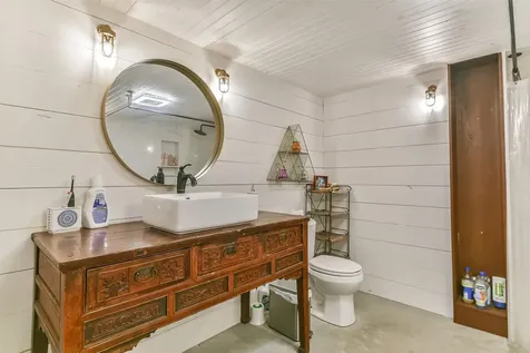 3002 Avenue Q 1/2 Galveston TX 77550