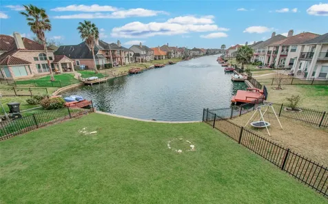5322 Mornington Drive Sugar Land TX 77498
