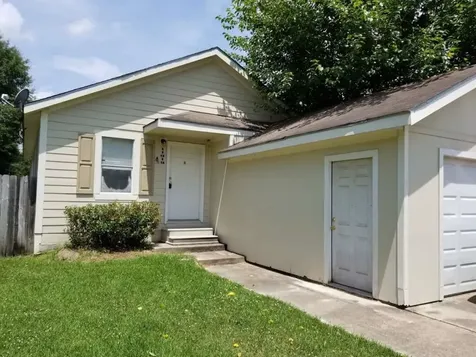 11919 Kingslake Forest Drive Houston TX 77044