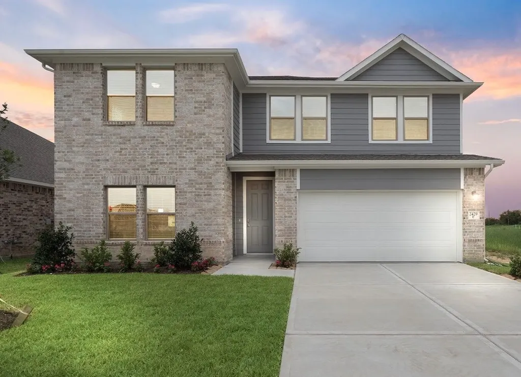2429 E Heritage Drive Dayton TX 77535