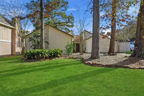 3618 Riverwood Park Drive Kingwood TX 77345