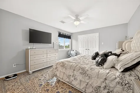 3219 Winding Lake Way Katy TX 77450