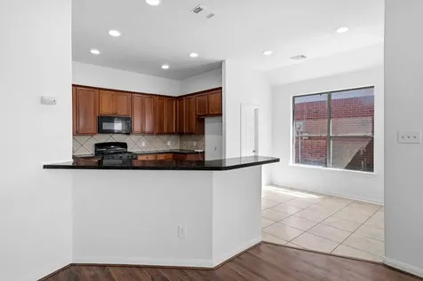17215 Fernchase Court Houston TX 77095