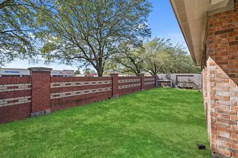 17215 Fernchase Court Houston TX 77095
