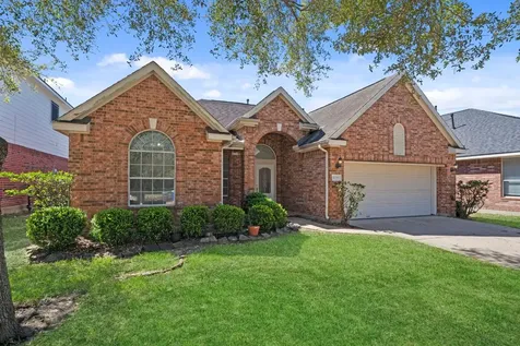 17215 Fernchase Court Houston TX 77095