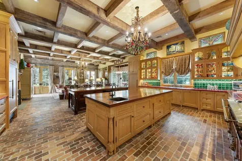 2 Grand Colonial Drive The Woodlands TX 77382