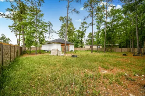 212 Road 5262a Cleveland TX 77327