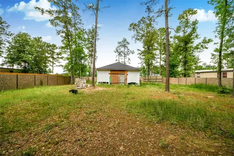 212 Road 5262a Cleveland TX 77327