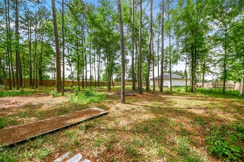 212 Road 5262a Cleveland TX 77327