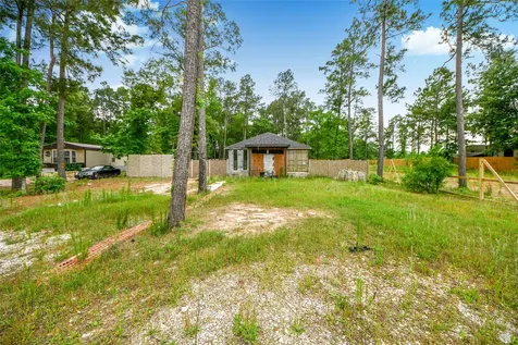 212 Road 5262a Cleveland TX 77327