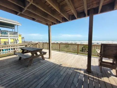2422 Blue Water Highway Cr257 Surfside Beach TX 77541