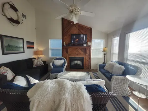2422 Blue Water Highway Cr257 Surfside Beach TX 77541