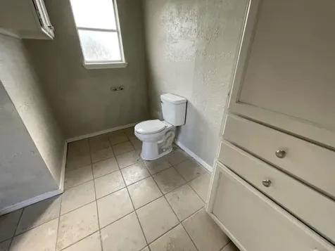2310 Heather Street Highlands TX 77562