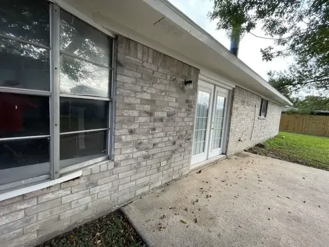 2310 Heather Street Highlands TX 77562