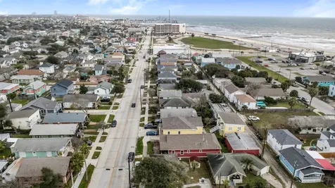 3605 Avenue S Galveston TX 77550
