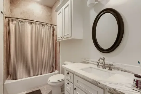 27 Johnathan Landing Court Court Spring TX 77389