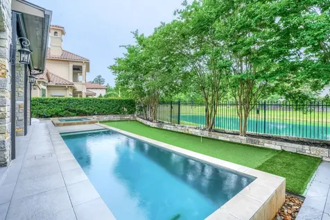 27 Johnathan Landing Court Court Spring TX 77389