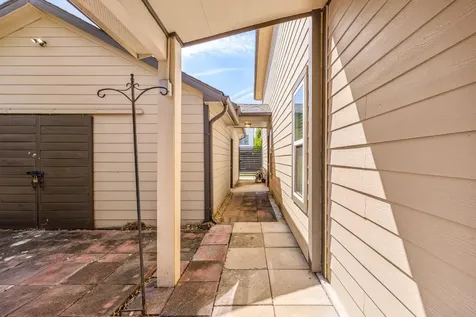 810 Paul Quinn Street Houston TX 77091
