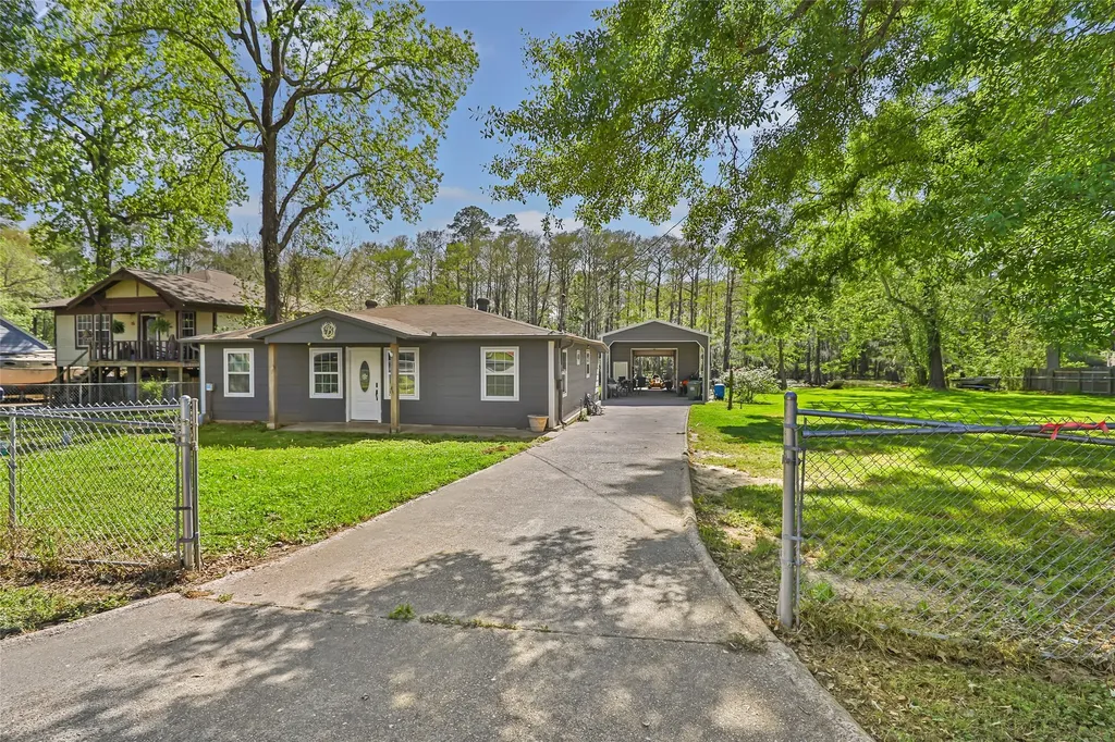 218 Waterfall Drive Huffman TX 77336