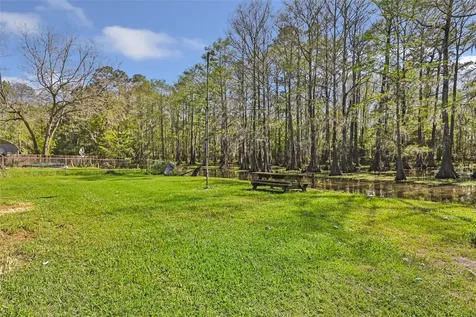 218 Waterfall Drive Huffman TX 77336