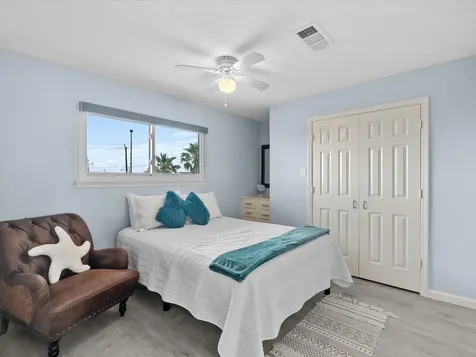 7600 Seawall Boulevard 113 Galveston TX 77551
