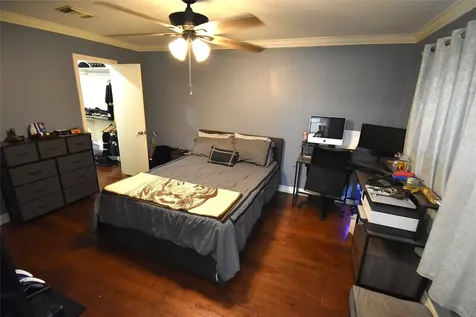 8502 Braes Meadow Drive Houston TX 77071