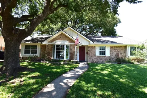 8502 Braes Meadow Drive Houston TX 77071