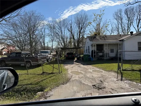 7994 Sparta Street Houston TX 77028