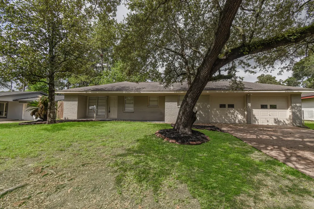 1509 N San Jacinto Street Conroe TX 77301