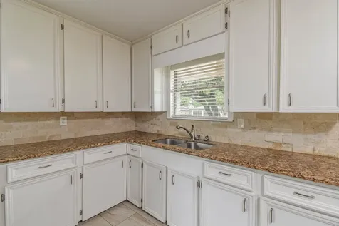 1509 N San Jacinto Street Conroe TX 77301