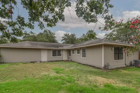 1509 N San Jacinto Street Conroe TX 77301