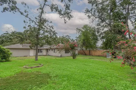 1509 N San Jacinto Street Conroe TX 77301