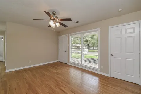 1509 N San Jacinto Street Conroe TX 77301