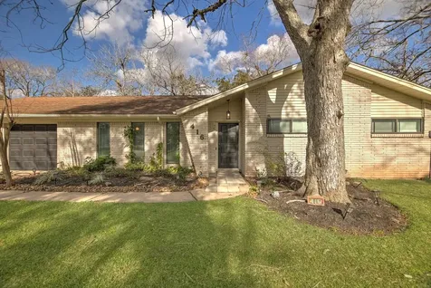 416 Southern Oaks Drive Lake Jackson TX 77566