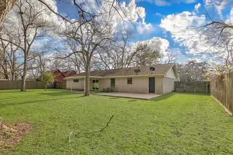 416 Southern Oaks Drive Lake Jackson TX 77566