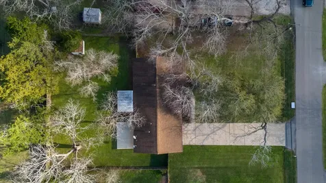 416 Southern Oaks Drive Lake Jackson TX 77566