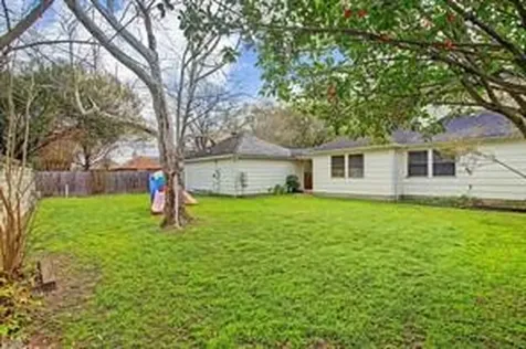 10210 Great Plains Lane Houston TX 77064