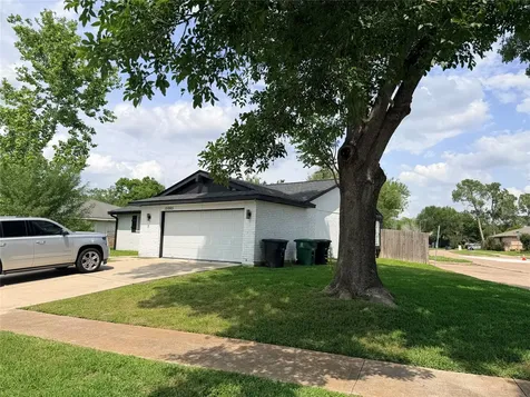 15865 Ridgeroe Lane Houston TX 77053