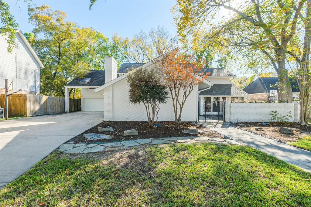1115 Ivy Wall Drive Houston TX 77079