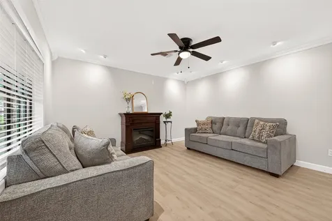 2012 White Oak Drive Conroe TX 77304