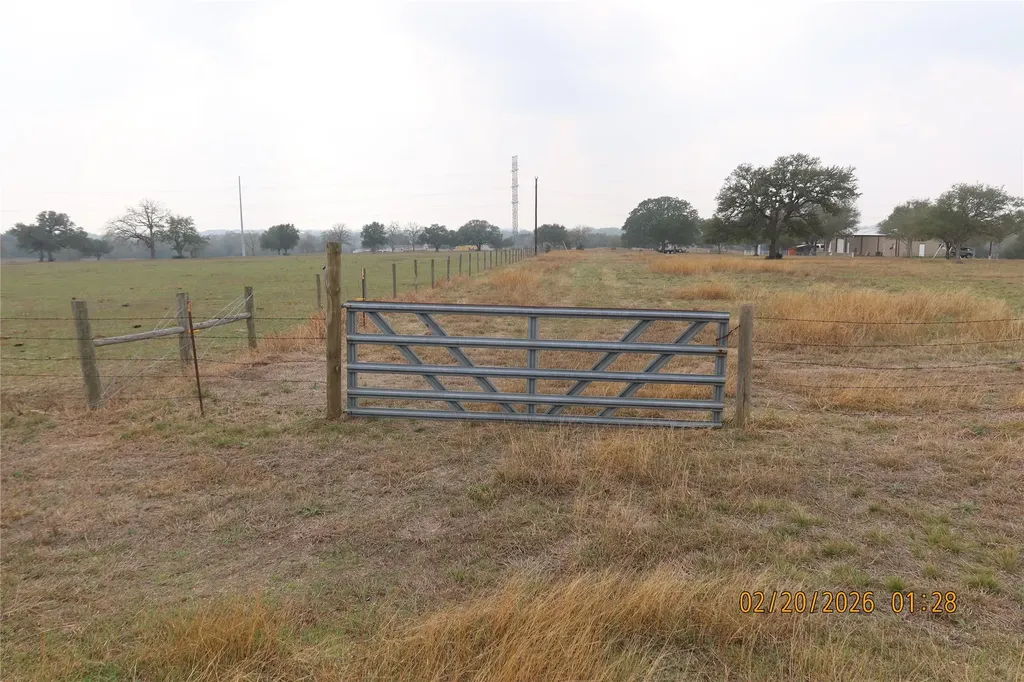 0000 Bauer Road Fayetteville TX 78940
