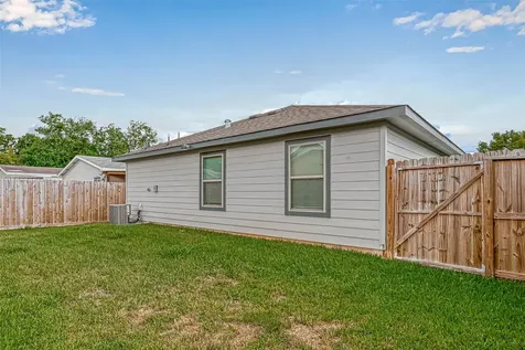 9722 Cargill Street Houston TX 77029