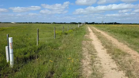 2619 County Road 289 East Bernard TX 77435