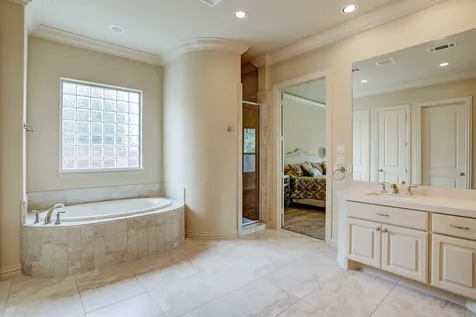 1914 Mystic Arbor Lane Houston TX 77077