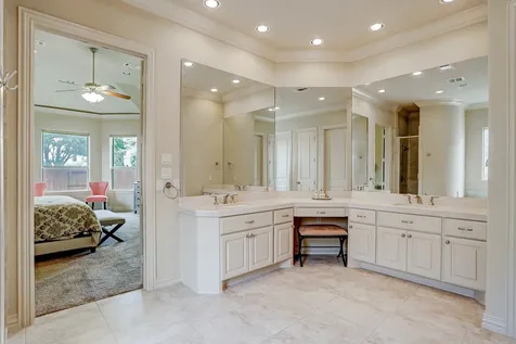 1914 Mystic Arbor Lane Houston TX 77077