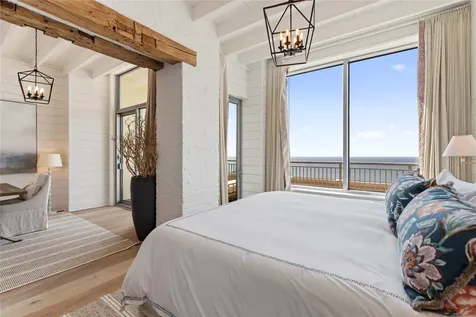 801 E Beach Drive Tw2606 Galveston TX 77550
